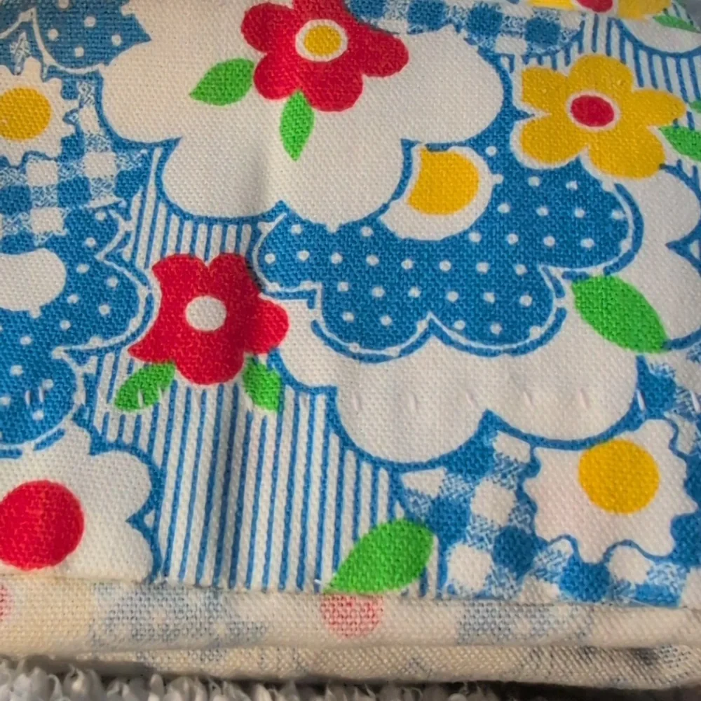 70s Vintage Girls Groovy Daisy Floral Print‎ Flare Pants & Matching Top Set Rare